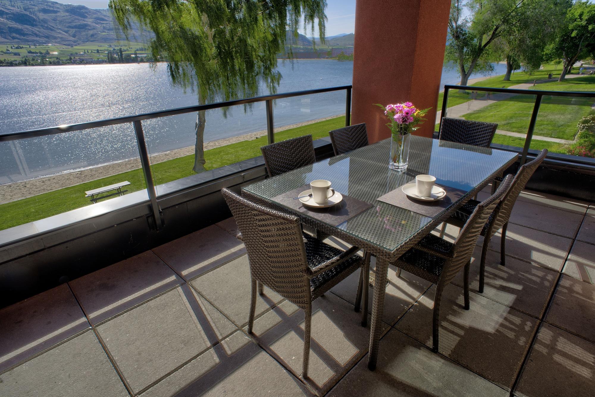 Watermark Beach Resort Osoyoos Ngoại thất bức ảnh