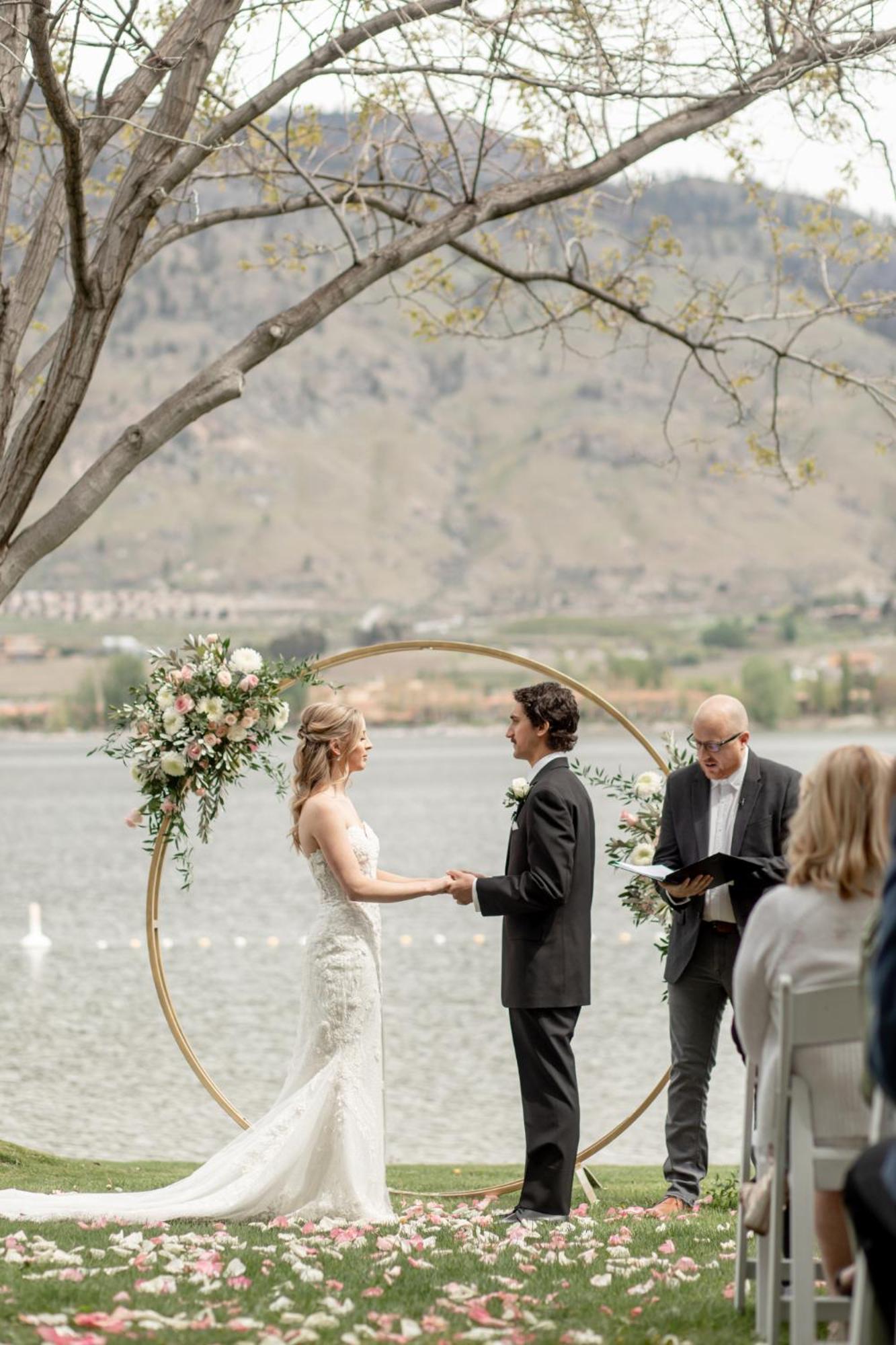 Watermark Beach Resort Osoyoos Ngoại thất bức ảnh