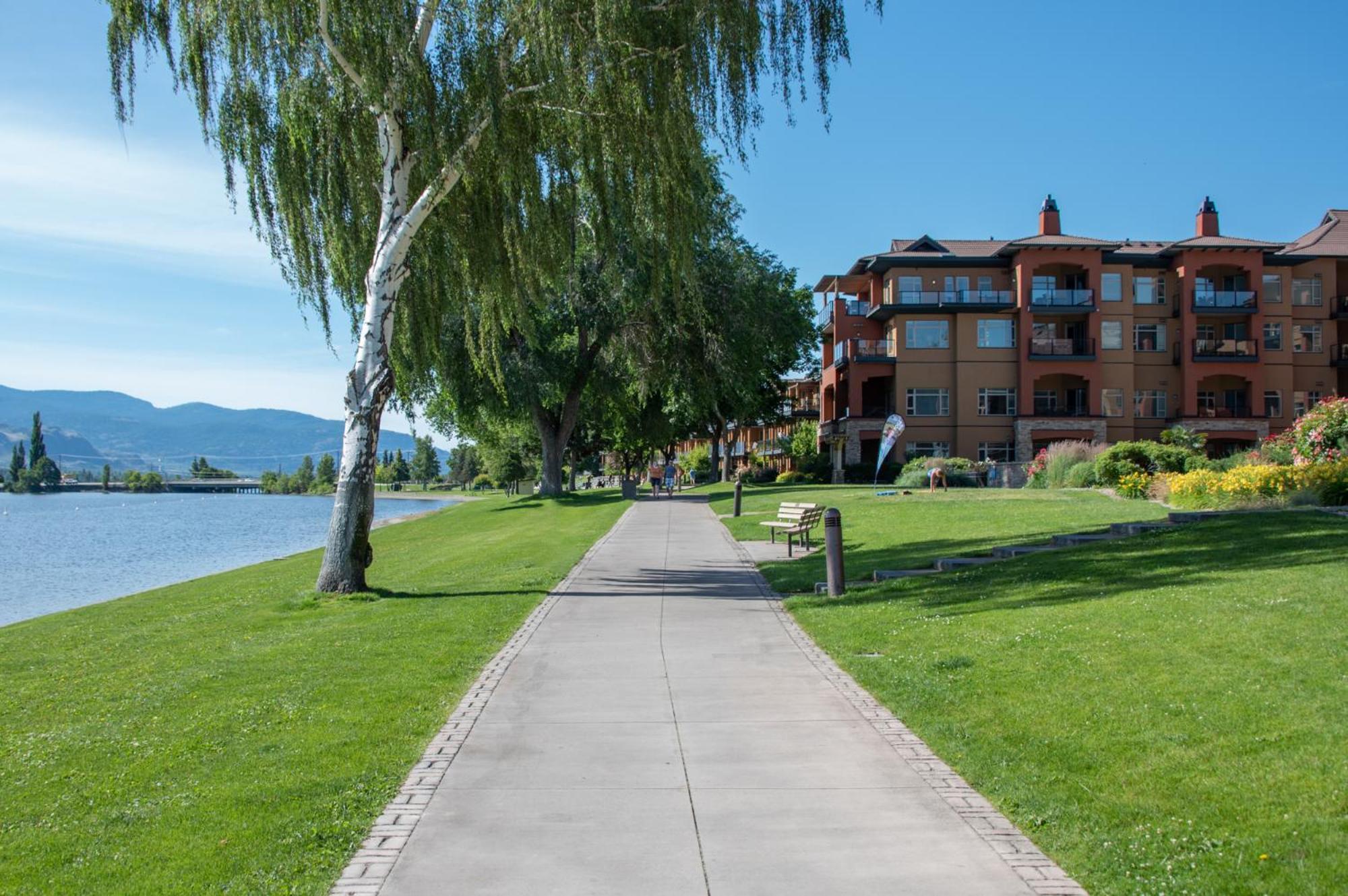 Watermark Beach Resort Osoyoos Ngoại thất bức ảnh