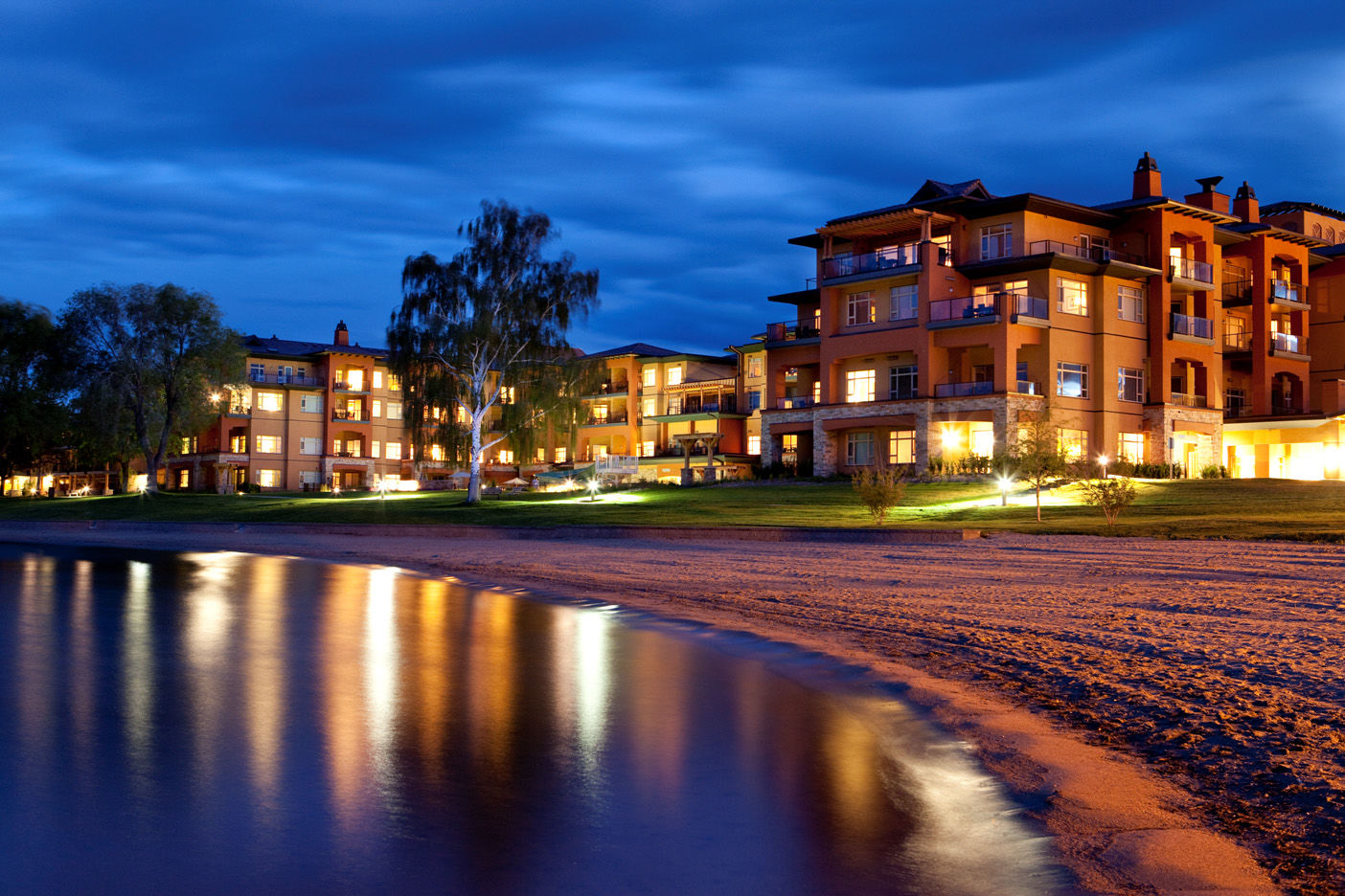 Watermark Beach Resort Osoyoos Ngoại thất bức ảnh