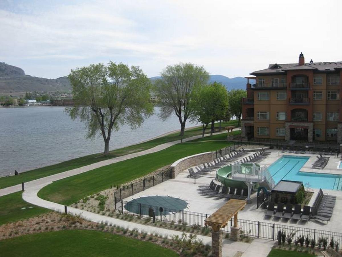 Watermark Beach Resort Osoyoos Ngoại thất bức ảnh